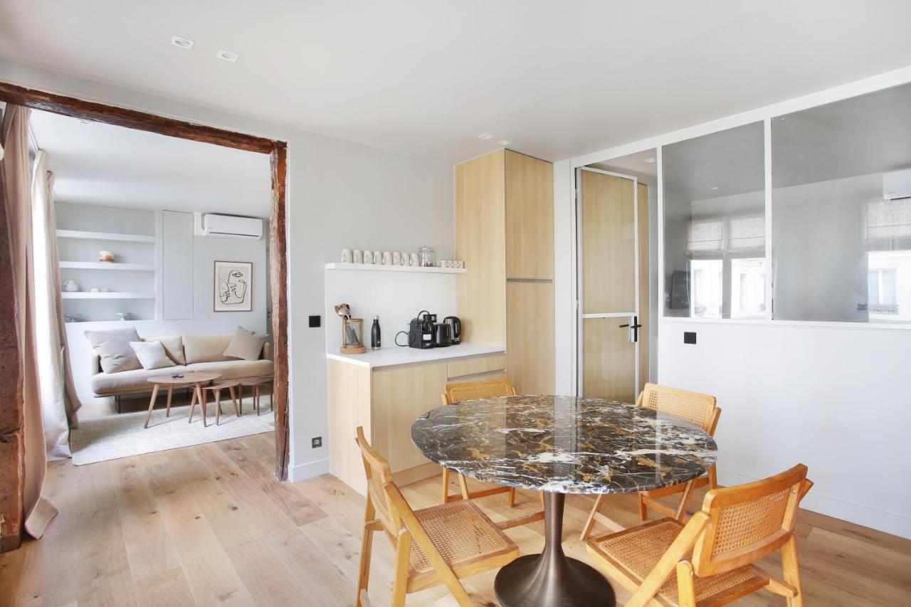 Residence In The Center Of Paris By Studio Prestige Екстериор снимка