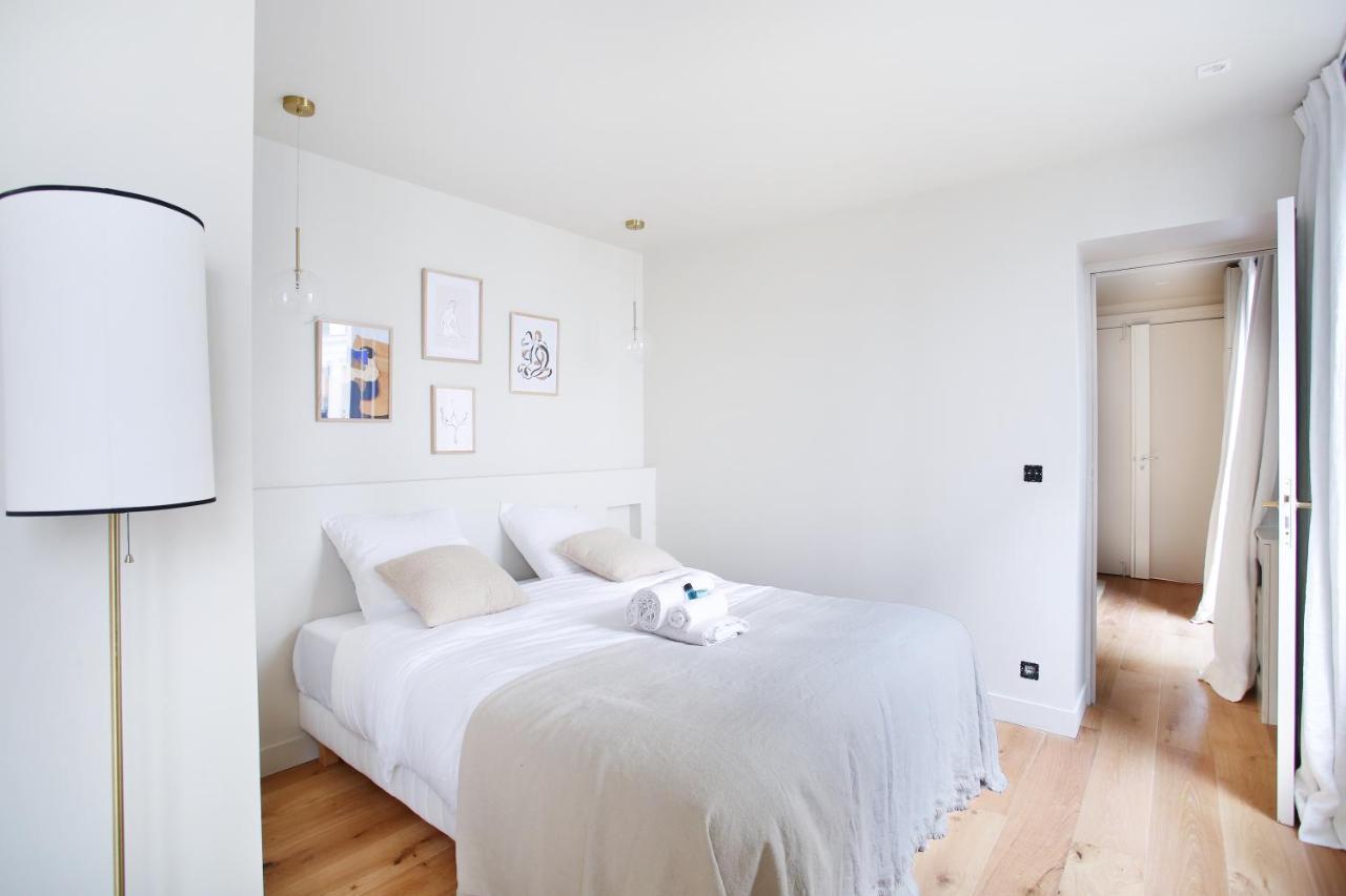Residence In The Center Of Paris By Studio Prestige Екстериор снимка