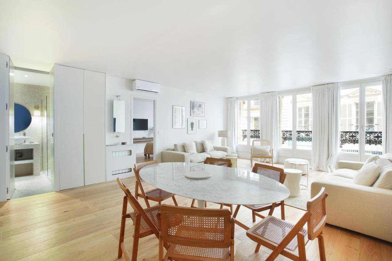 Residence In The Center Of Paris By Studio Prestige Екстериор снимка